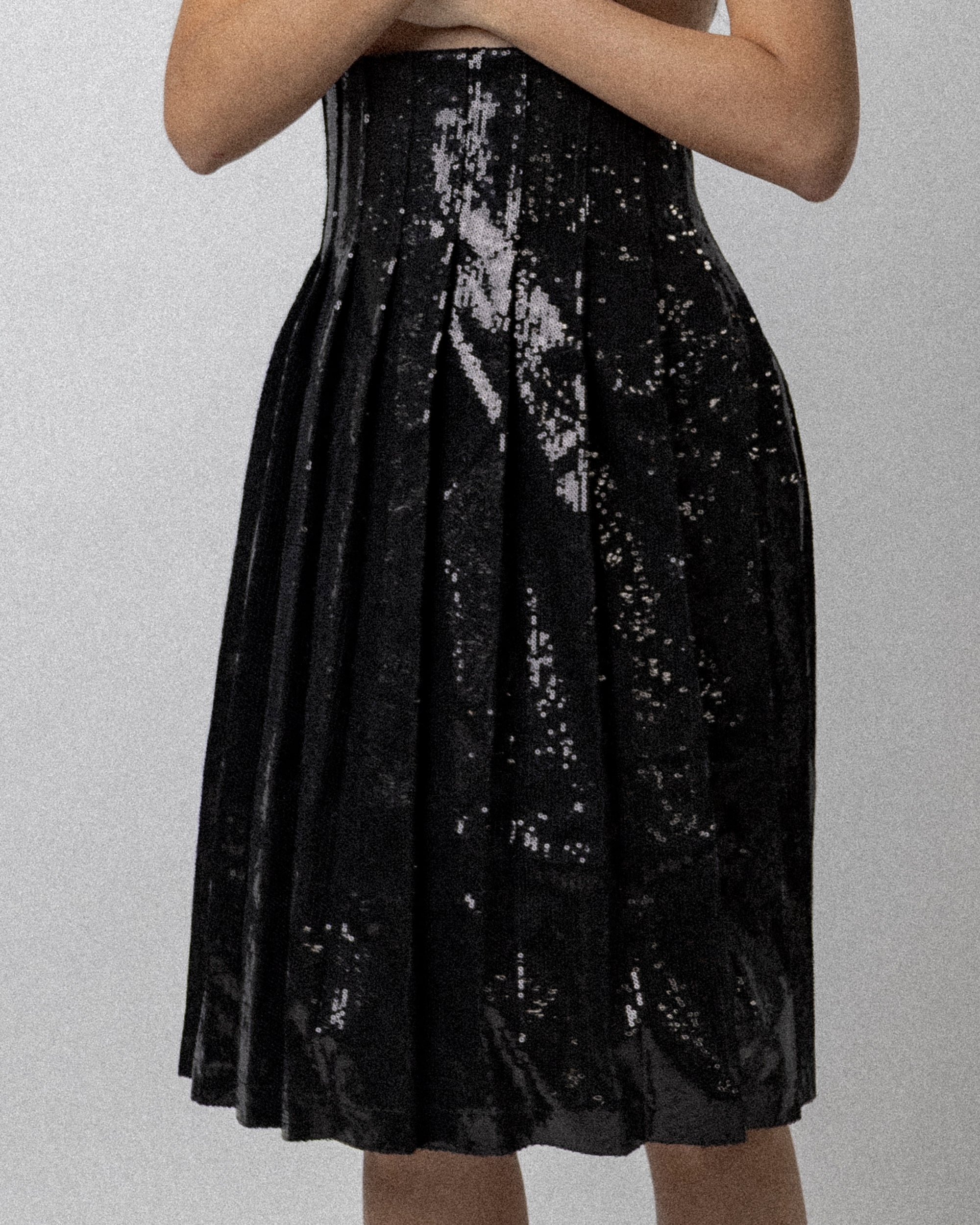 High Waisted Pleated Sequin Skirt Black  - Waist 27''