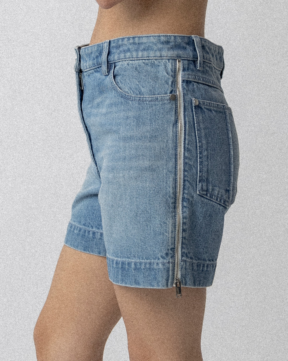 Side Zip Jean Short Light Blue Waist 32'' S