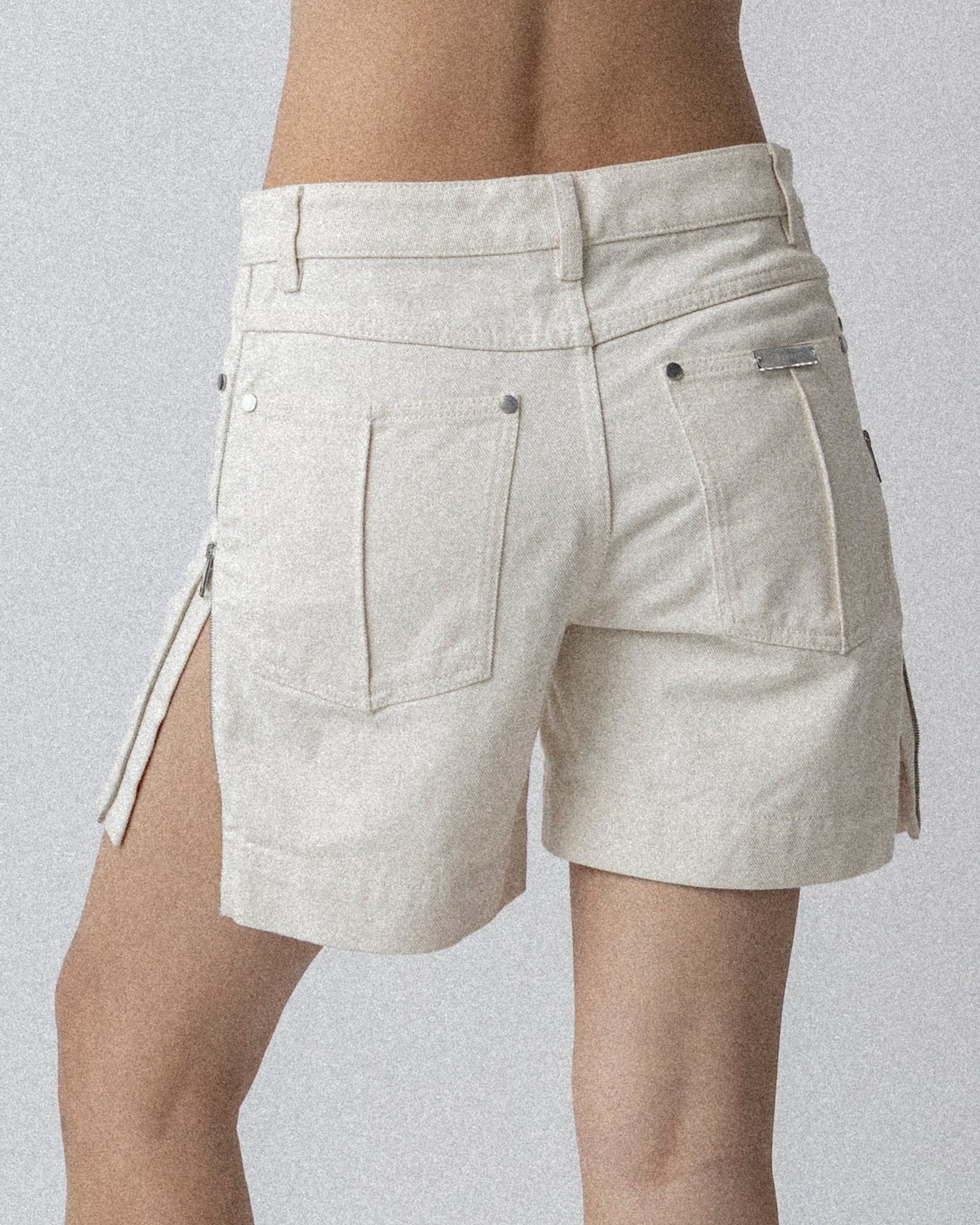Side Zip Jean Short White Waist 32'' S